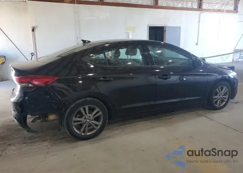 2018 Hyundai Elantra Sel z USA, uszkodzony, nr VIN 5NPD84LF8JH338252